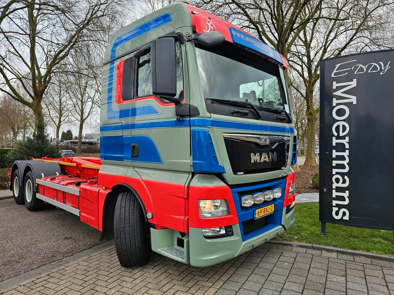MAN TGX 26.560 XLX 6x4 Abrollkipper - Hook lift truck: picture 1 MAN TGX 26.560 XLX 6x4 Abrollkipper - Hook lift truck: picture 1