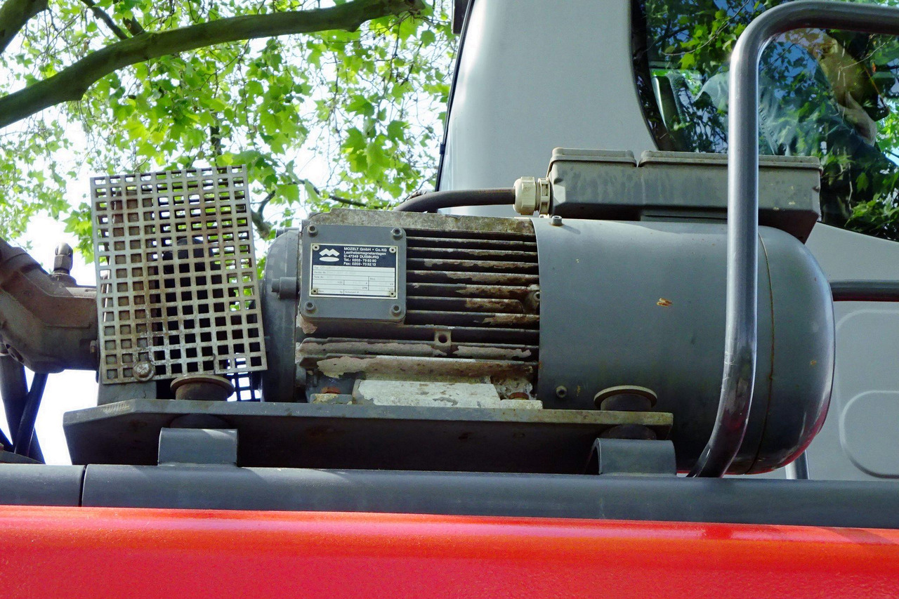 Waste/ Industry handler New Holland MH 6.6 With Multi Purpose Stick And Magnet System: picture 11