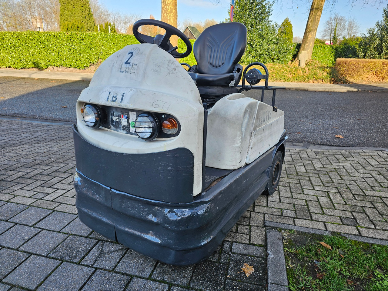 Still R06 Electro - Tow tractor: picture 3 Still R06 Electro - Tow tractor: picture 3