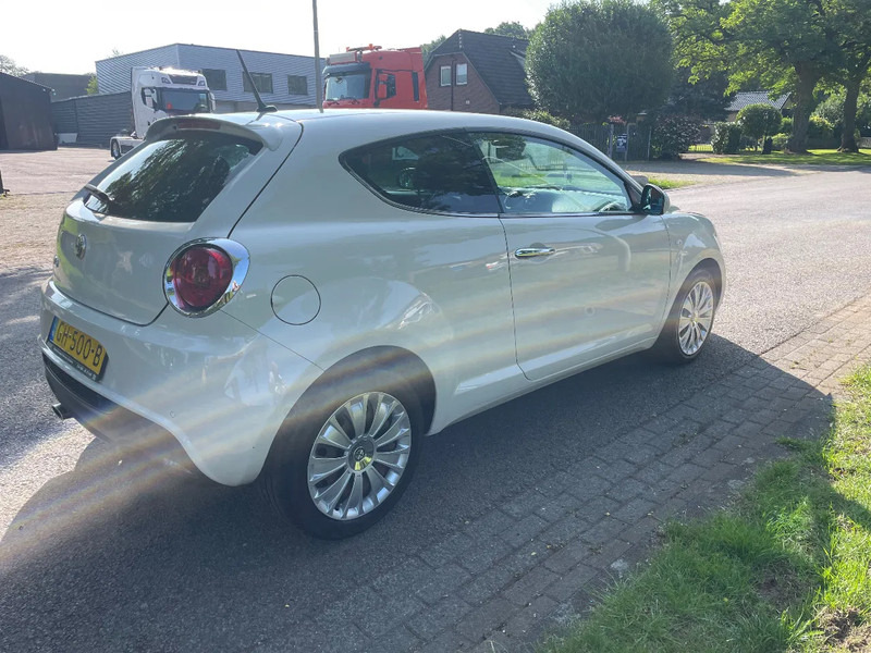Alfa Romeo MiTo ALFA MITO Diesel MEGA MOOI - Hatchback: picture 5 Alfa Romeo MiTo ALFA MITO Diesel MEGA MOOI - Hatchback: picture 5
