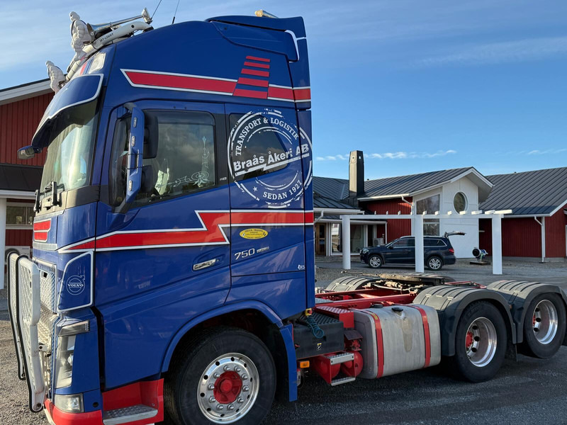 Volvo FH750 - Tractor unit: picture 3 Volvo FH750 - Tractor unit: picture 3