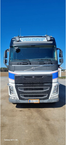 Volvo FH540 - Box truck: picture 5 Volvo FH540 - Box truck: picture 5