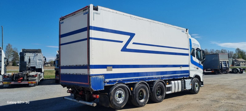 Volvo FH540 Globe 8x4 2017 MANUAL - Box truck: picture 3 Volvo FH540 Globe 8x4 2017 MANUAL - Box truck: picture 3