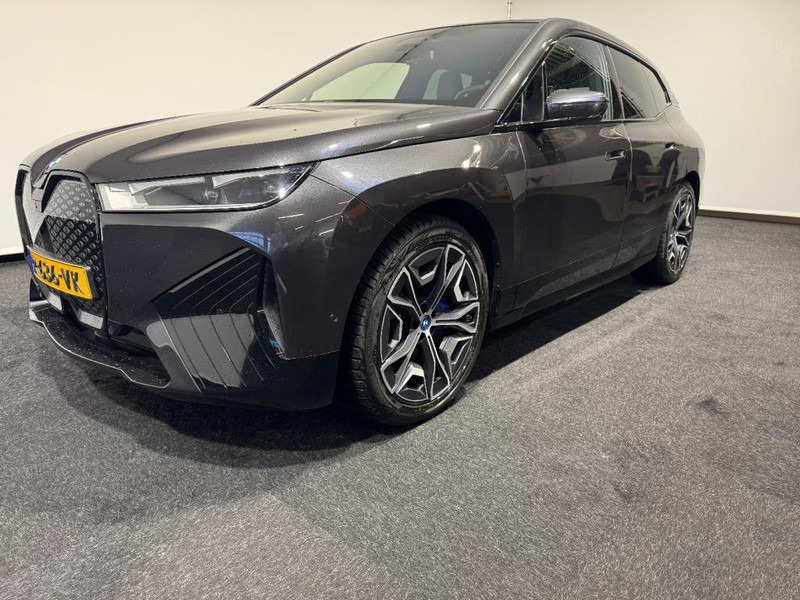 BMW iX xDrive40 iX xDrive40 Excellence 5 22 inch velgen - SUV: picture 2 BMW iX xDrive40 iX xDrive40 Excellence 5 22 inch velgen - SUV: picture 2