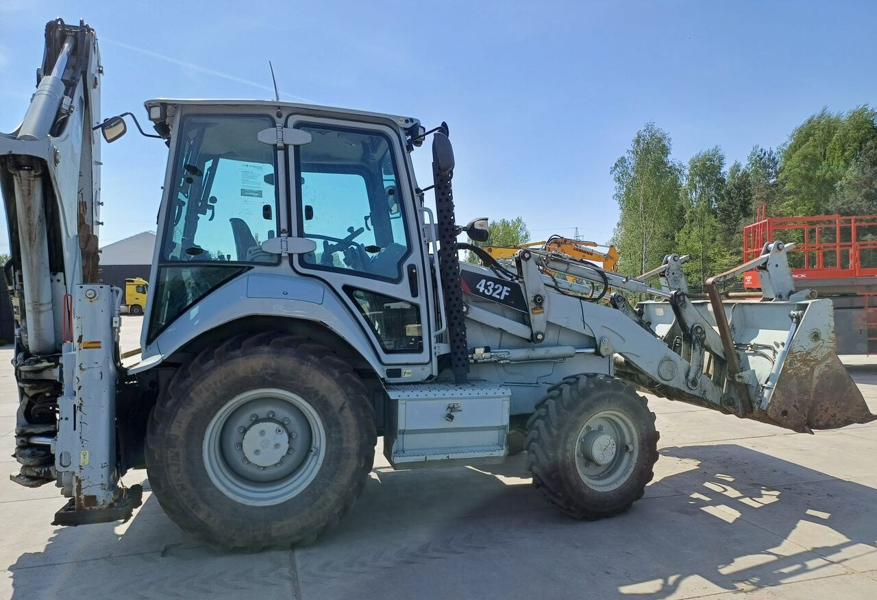 Caterpillar 432F - Backhoe loader: picture 4 Caterpillar 432F - Backhoe loader: picture 4