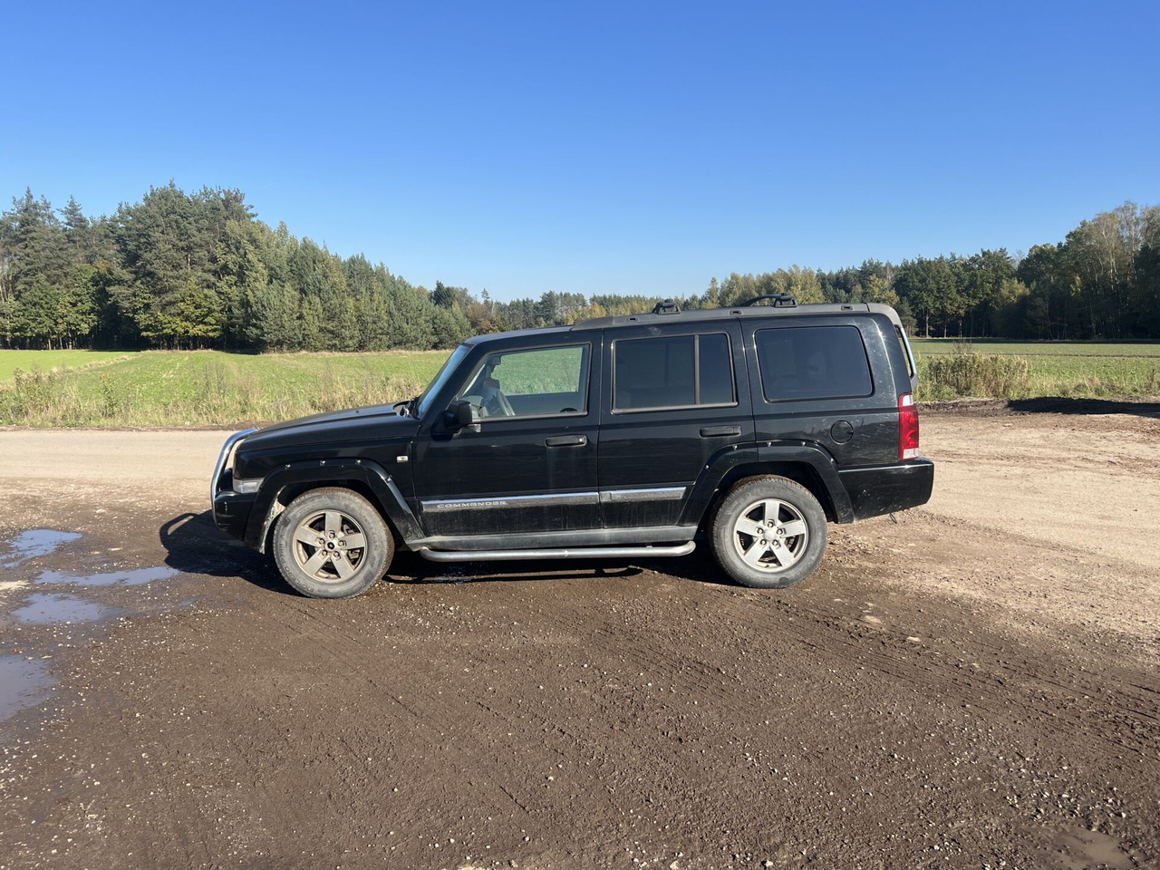 Jeep Comannder 3.0CRD V6 - Car: picture 2 Jeep Comannder 3.0CRD V6 - Car: picture 2