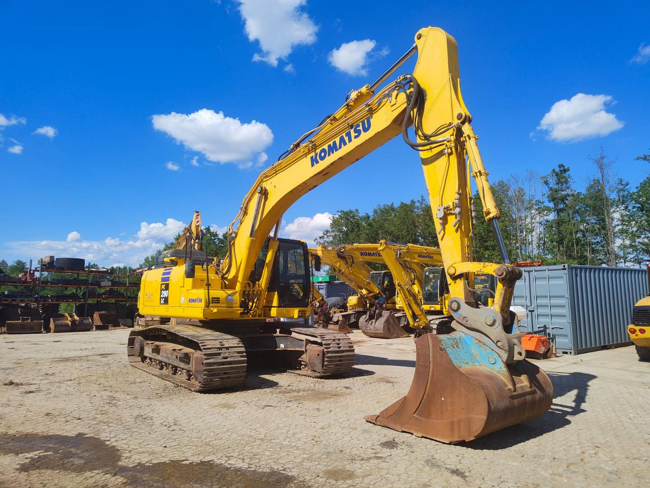 Crawler excavator Komatsu PC290: picture 15