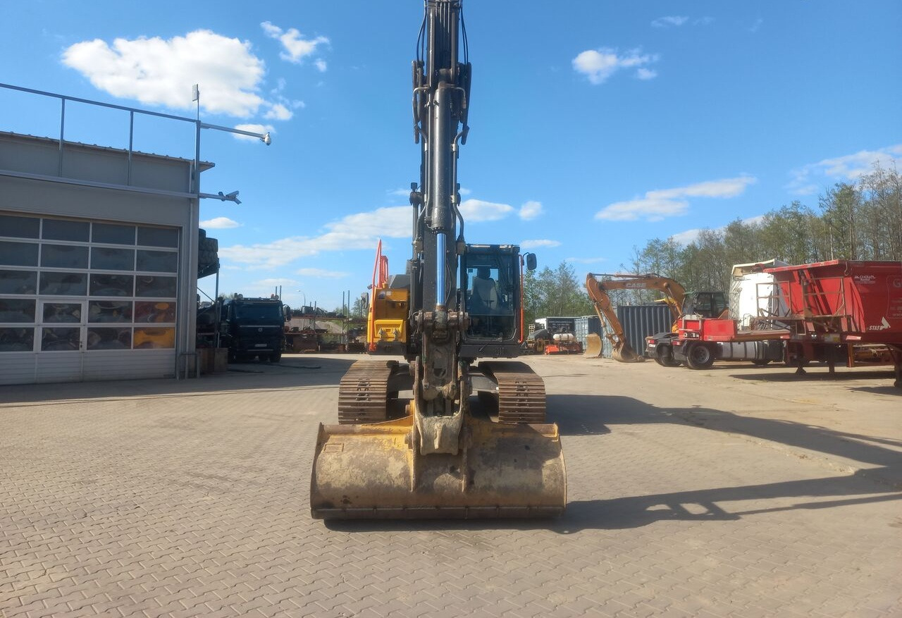 Volvo EC 220EL - Crawler excavator: picture 2 Volvo EC 220EL - Crawler excavator: picture 2