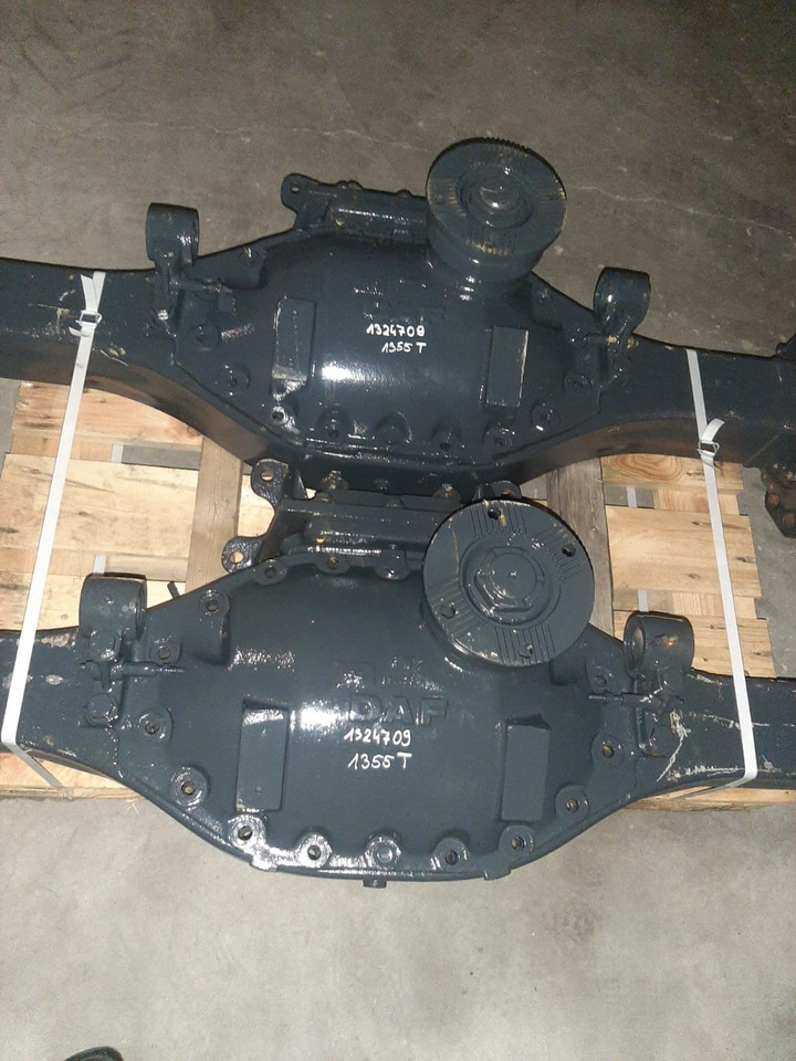 DAF ACHTERAS BEHUIZING GEBRUIKT 6x4 8x4 1324709 - Rear axle for Truck: picture 1 DAF ACHTERAS BEHUIZING GEBRUIKT 6x4 8x4 1324709 - Rear axle for Truck: picture 1