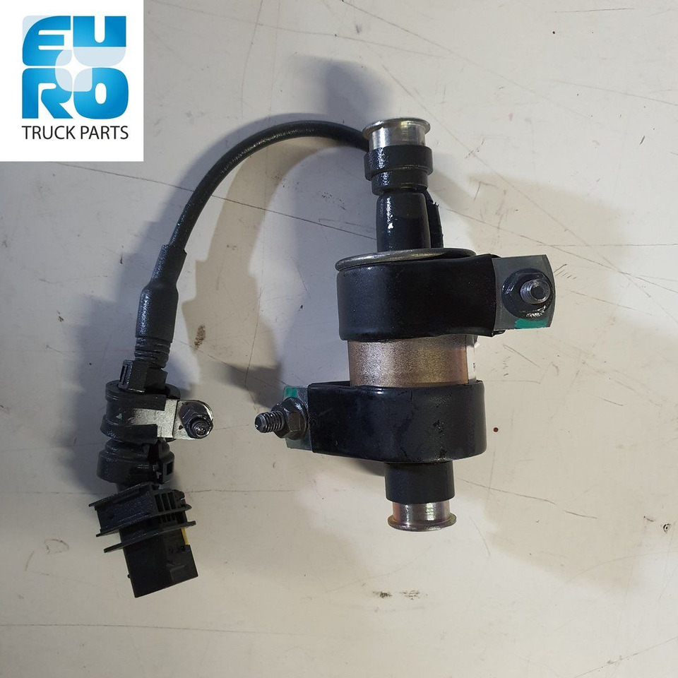 DAF FUEL LEVELING PUMP LF/CF/XF EURO 6 1943180 - Fuel pump for Truck: picture 2 DAF FUEL LEVELING PUMP LF/CF/XF EURO 6 1943180 - Fuel pump for Truck: picture 2