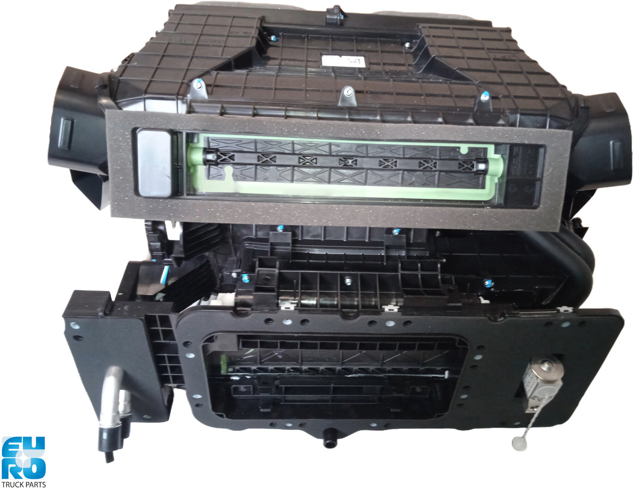 DAF XF 106 VERWARMING, CCC 2017- NIEUW 2302628 - Radiator for Truck: picture 2 DAF XF 106 VERWARMING, CCC 2017- NIEUW 2302628 - Radiator for Truck: picture 2