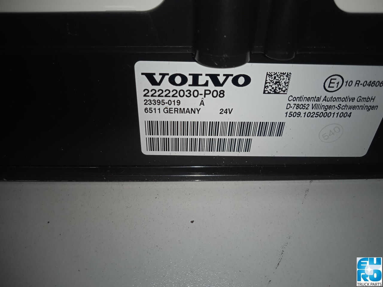 VOLVO FH4-FM4 COMBIPANEEL NIEUW + DEPOSIT 150,- EURO - Dashboard for Truck: picture 3 VOLVO FH4-FM4 COMBIPANEEL NIEUW + DEPOSIT 150,- EURO - Dashboard for Truck: picture 3