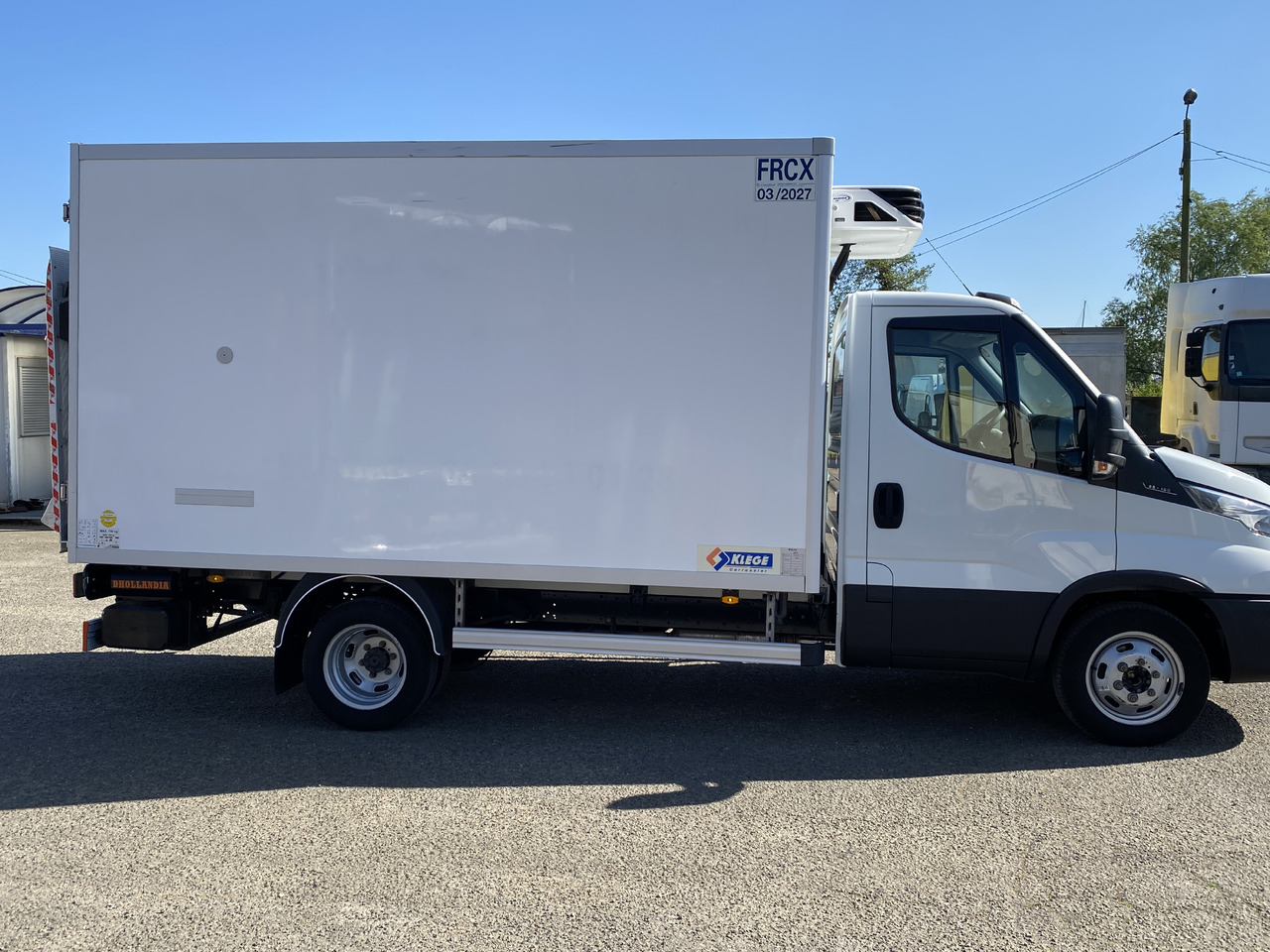 IVECO Daily frigorifique Hayon - Refrigerated van: picture 2 IVECO Daily frigorifique Hayon - Refrigerated van: picture 2