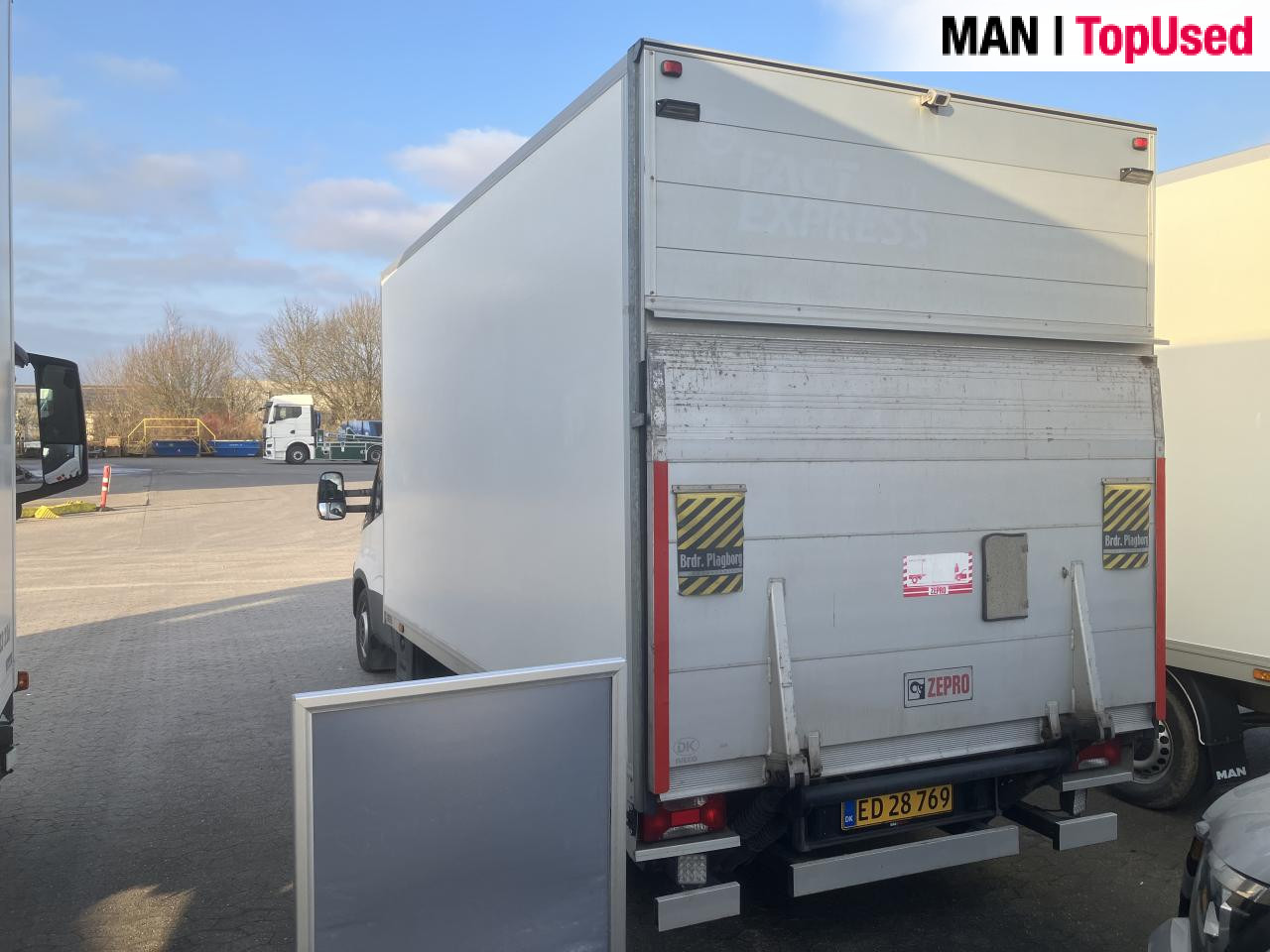 IVECO 35S16 - Box van: picture 4 IVECO 35S16 - Box van: picture 4