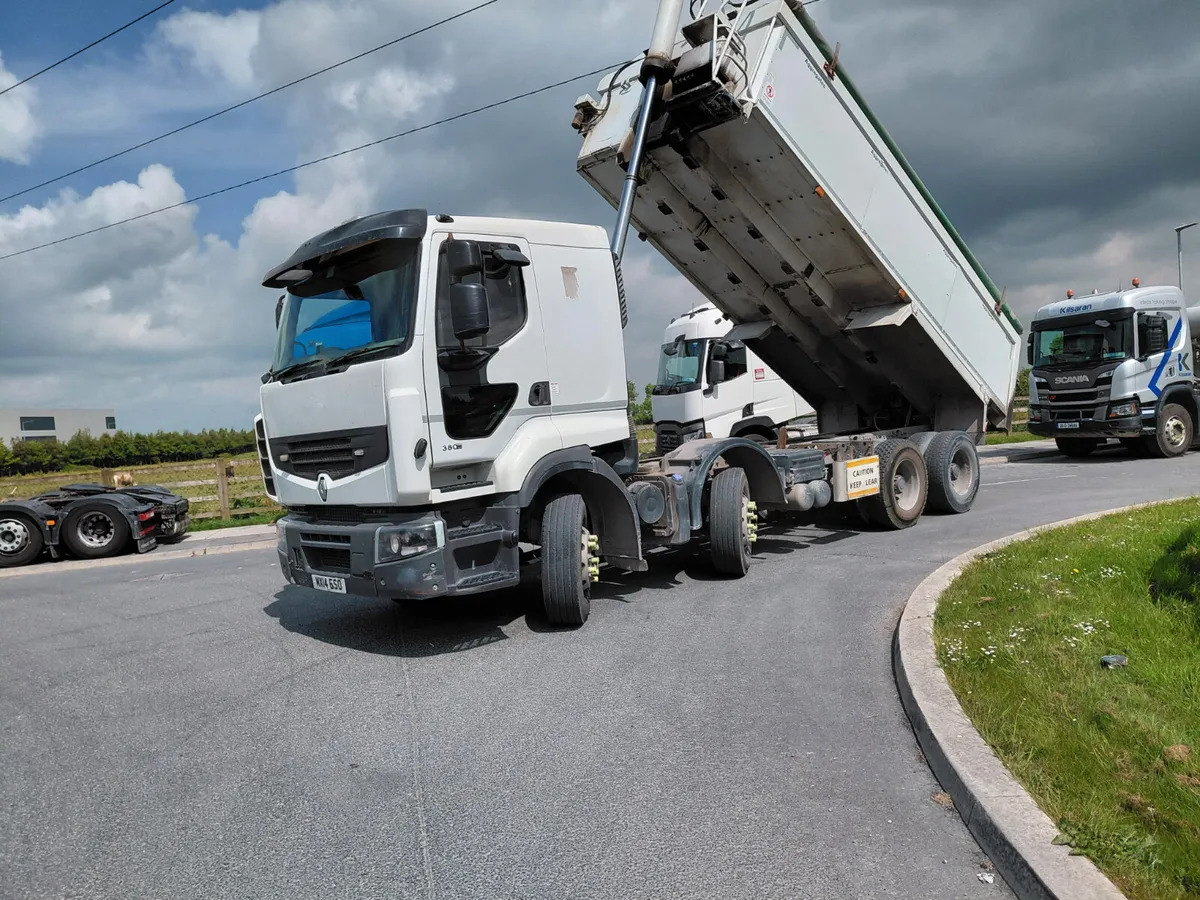 2014 Renault Premium Lander - Tipper: picture 2 2014 Renault Premium Lander - Tipper: picture 2