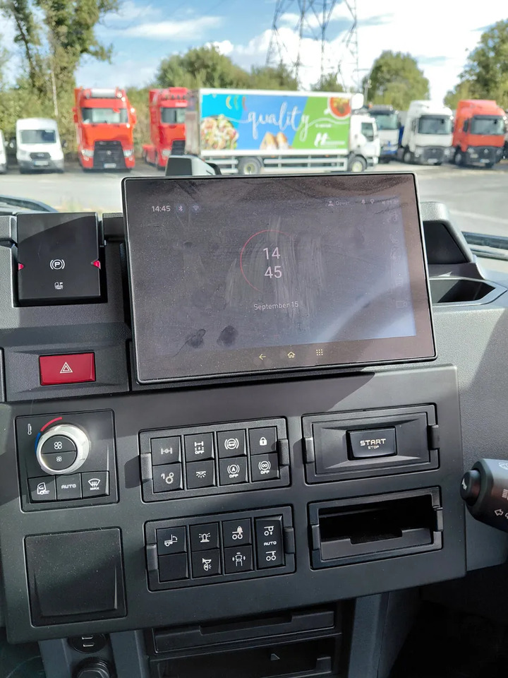 NEW Renault T380 Refrigerated Rigid - Refrigerator truck: picture 5 NEW Renault T380 Refrigerated Rigid - Refrigerator truck: picture 5