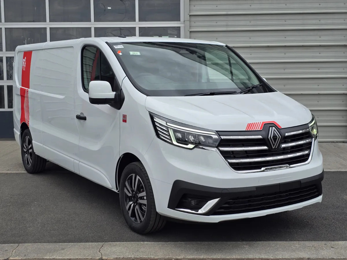 NEW Renault Trafic Exclusive 170BHP/150BHP Manual White - Panel van: picture 1 NEW Renault Trafic Exclusive 170BHP/150BHP Manual White - Panel van: picture 1