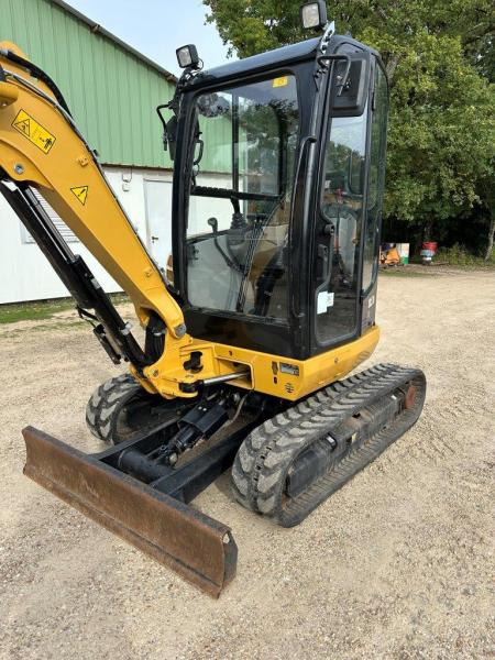 Caterpillar 302.7 DCR - Mini excavator: picture 3 Caterpillar 302.7 DCR - Mini excavator: picture 3