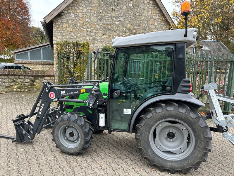 Deutz Agrokid 230 + Stoll frontlader - Compact tractor: picture 4 Deutz Agrokid 230 + Stoll frontlader - Compact tractor: picture 4