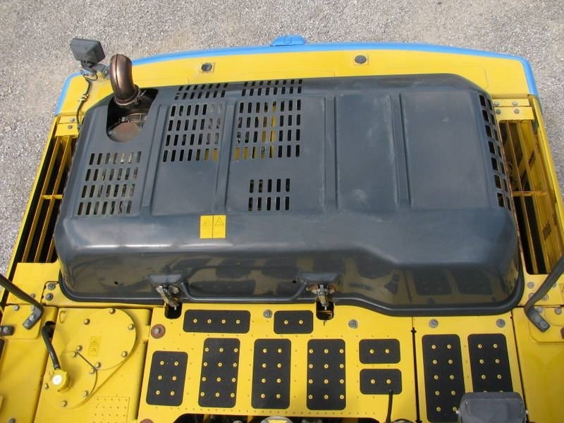 Crawler excavator Komatsu PC 240 NLC-10 TOP stroj: picture 17