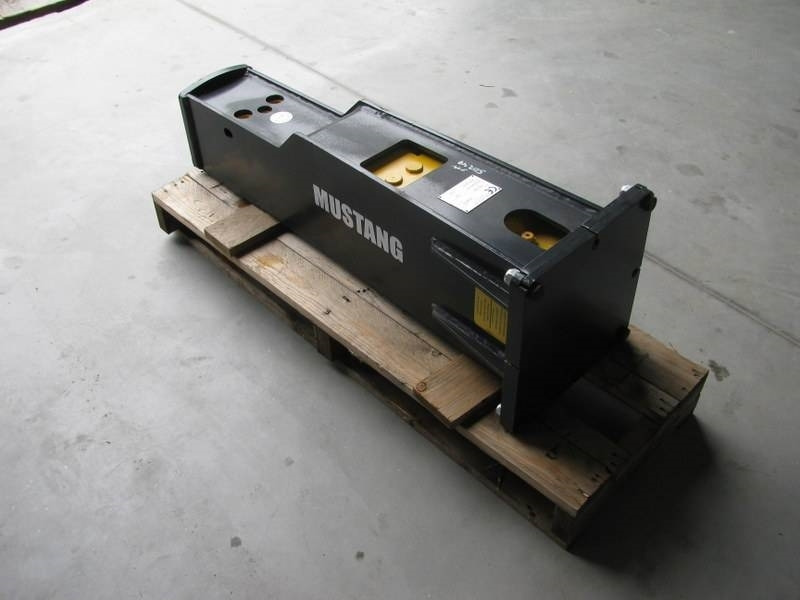 Mustang HM400 NOVO teža 320kg - Hydraulic hammer for Construction machinery: picture 5 Mustang HM400 NOVO teža 320kg - Hydraulic hammer for Construction machinery: picture 5