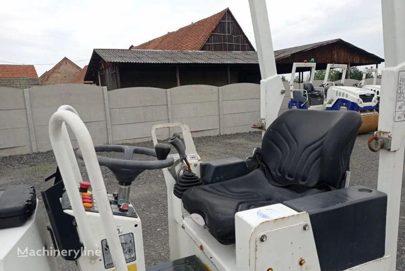 Roller Bomag BW 100 Road roller: picture 8
