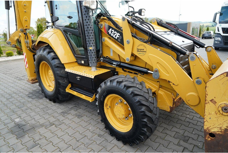 Lease a Caterpillar 432F Caterpillar 432F: picture 19 Lease a Caterpillar 432F Caterpillar 432F: picture 19