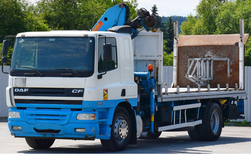 DAF CF 75.310 - Dropside/ Flatbed truck, Crane truck: picture 3 DAF CF 75.310 - Dropside/ Flatbed truck, Crane truck: picture 3