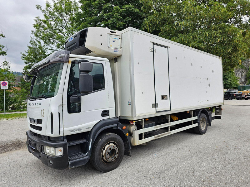 Iveco 160E28 Frigo Carrier Supra 1150MT + Tail lift - Refrigerator truck: picture 3 Iveco 160E28 Frigo Carrier Supra 1150MT + Tail lift - Refrigerator truck: picture 3