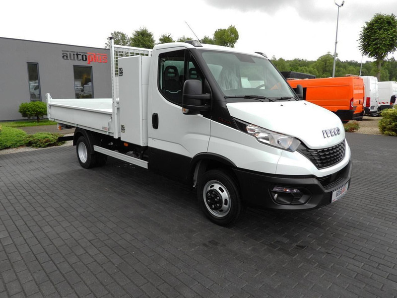 Iveco DAILY 35C16 - Tipper van: picture 4 Iveco DAILY 35C16 - Tipper van: picture 4
