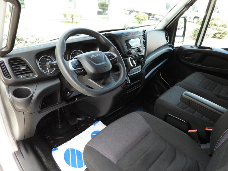 Iveco DAILY 35C16 KONTENER WINDA 8 PALET TEMPOMAT AUTOMAT HI-MATIC BLI - Box van: picture 2 Iveco DAILY 35C16 KONTENER WINDA 8 PALET TEMPOMAT AUTOMAT HI-MATIC BLI - Box van: picture 2