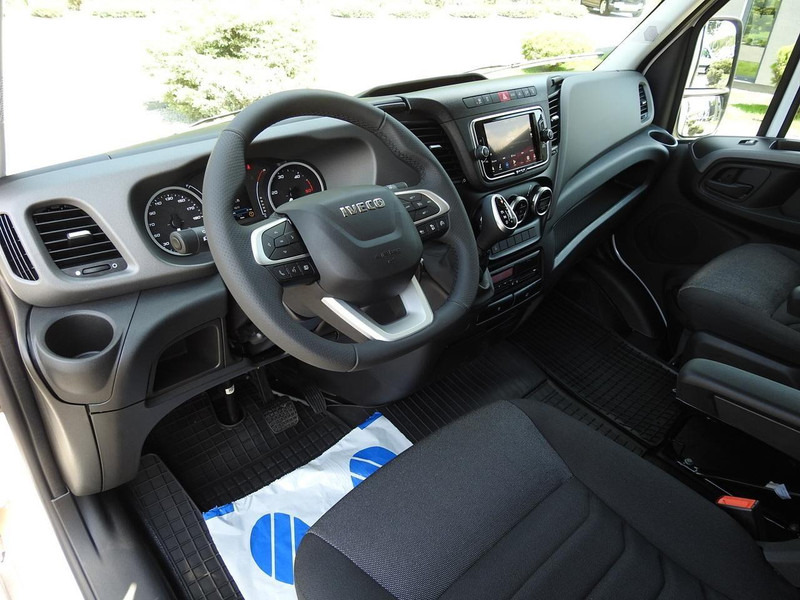 Iveco DAILY 35S18 NOWY PLANDEKA 8 PALET TEMPOMAT NAWIGACJA LEDY AUTOMA - Curtain side van: picture 2 Iveco DAILY 35S18 NOWY PLANDEKA 8 PALET TEMPOMAT NAWIGACJA LEDY AUTOMA - Curtain side van: picture 2