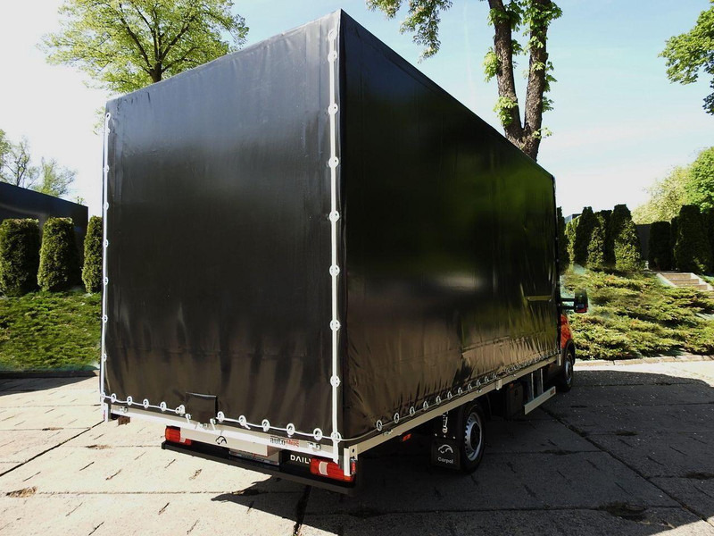 Iveco DAILY NOWY 35S18 CONNECT PLANDEKA 10 PALET WEBASTO KLIMATYZACJA - Box truck: picture 3 Iveco DAILY NOWY 35S18 CONNECT PLANDEKA 10 PALET WEBASTO KLIMATYZACJA - Box truck: picture 3