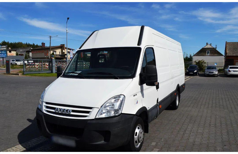 Iveco Daily 35C15 Furgon L4H3 Brygadówka 6-seater Doka Doubel Cabin - Minibus, Passenger van: picture 2 Iveco Daily 35C15 Furgon L4H3 Brygadówka 6-seater Doka Doubel Cabin - Minibus, Passenger van: picture 2