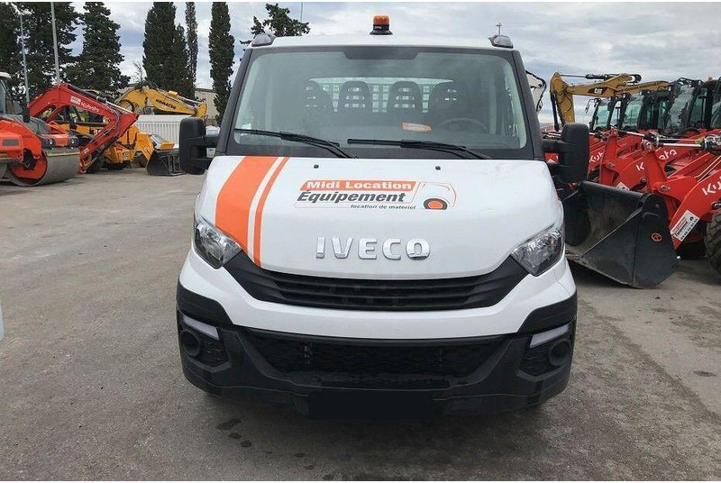 Iveco Daily CCB 35S14 D - Doka flatbed 4x4 - Flatbed van, Combi van: picture 2 Iveco Daily CCB 35S14 D - Doka flatbed 4x4 - Flatbed van, Combi van: picture 2