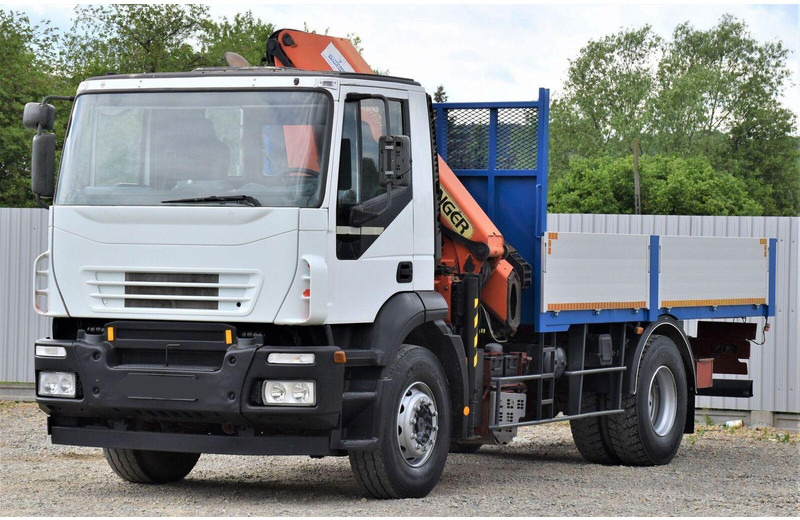 Iveco Eurocargo 180E28 - Dropside/ Flatbed truck, Crane truck: picture 4 Iveco Eurocargo 180E28 - Dropside/ Flatbed truck, Crane truck: picture 4