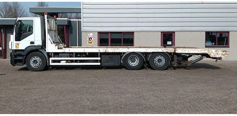 Iveco TGA 33.480 - Machine transporter - Autotransporter truck: picture 5 Iveco TGA 33.480 - Machine transporter - Autotransporter truck: picture 5