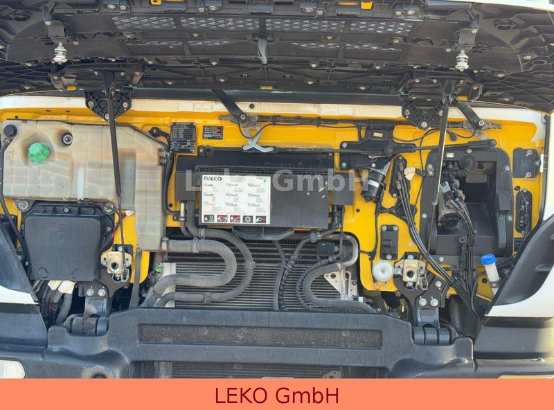 Lease a Iveco Trakker 450 Mit Kran( Palfinger PK 22002 .EH) Iveco Trakker 450 Mit Kran( Palfinger PK 22002 .EH): picture 17