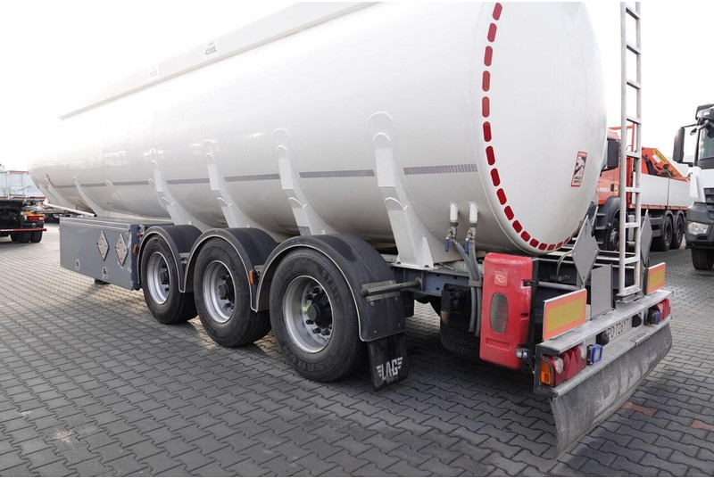 LAG CYSTERNA DO PALIWA / 36200 L / 4 KOMORY - Tank semi-trailer: picture 5 LAG CYSTERNA DO PALIWA / 36200 L / 4 KOMORY - Tank semi-trailer: picture 5
