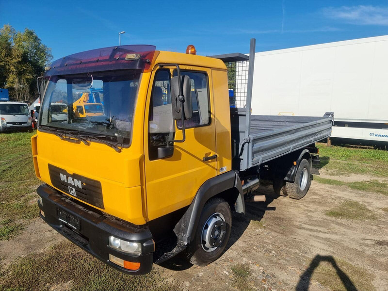 Tipper MAN LE 8.180 Meiller Kipper Three-Sided Tipper - 3 old. billencs - T: picture 6 Tipper MAN LE 8.180 Meiller Kipper Three-Sided Tipper - 3 old. billencs - T: picture 6
