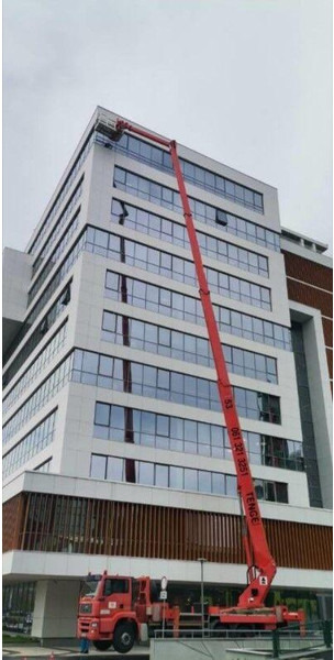 MAN TGA 26.350 6x4 Emelőkosaras 53m - Truck mounted aerial platform: picture 4 MAN TGA 26.350 6x4 Emelőkosaras 53m - Truck mounted aerial platform: picture 4