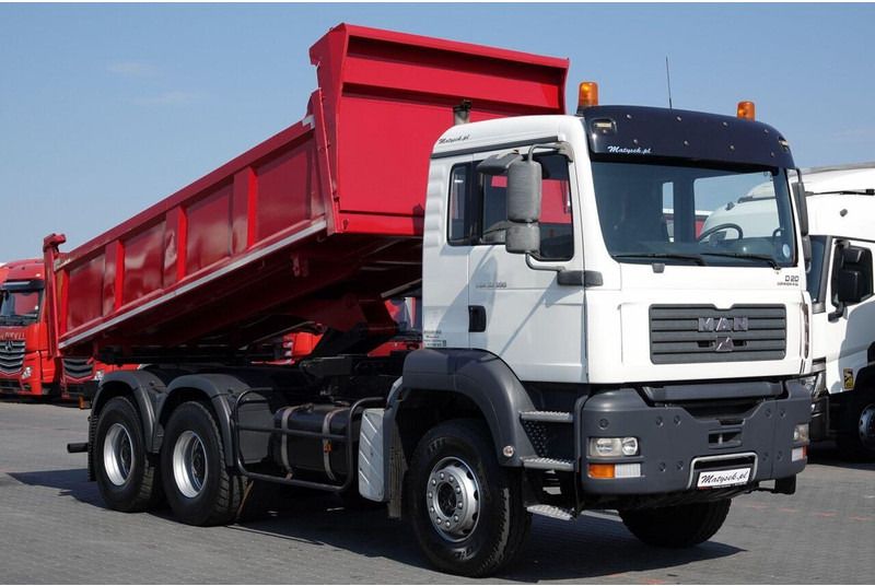 MAN TGA 33.390 / 6X4 / WYWROTKA 2 STRONNA / HYDROBURTA / MANUAL / SP - Tipper: picture 5 MAN TGA 33.390 / 6X4 / WYWROTKA 2 STRONNA / HYDROBURTA / MANUAL / SP - Tipper: picture 5