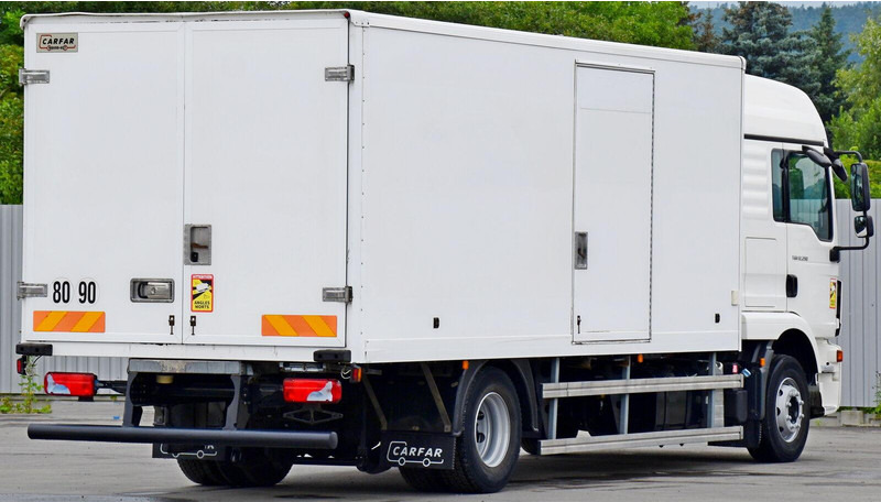 MAN TGM 12.290 - Box truck: picture 4 MAN TGM 12.290 - Box truck: picture 4