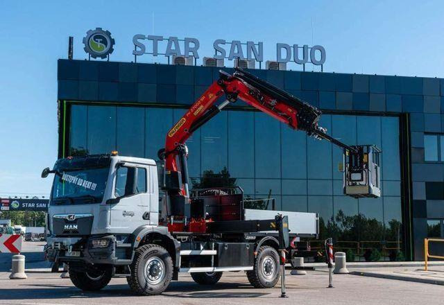 MAN TGM 18.320 4x4 PALFINGER PK 27002 Basket NEW ! - Dropside/ Flatbed truck, Crane truck: picture 3 MAN TGM 18.320 4x4 PALFINGER PK 27002 Basket NEW ! - Dropside/ Flatbed truck, Crane truck: picture 3