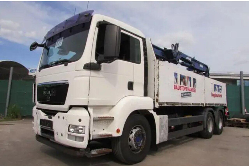 MAN TGS 26.360 - Dropside/ Flatbed truck, Crane truck: picture 1 MAN TGS 26.360 - Dropside/ Flatbed truck, Crane truck: picture 1