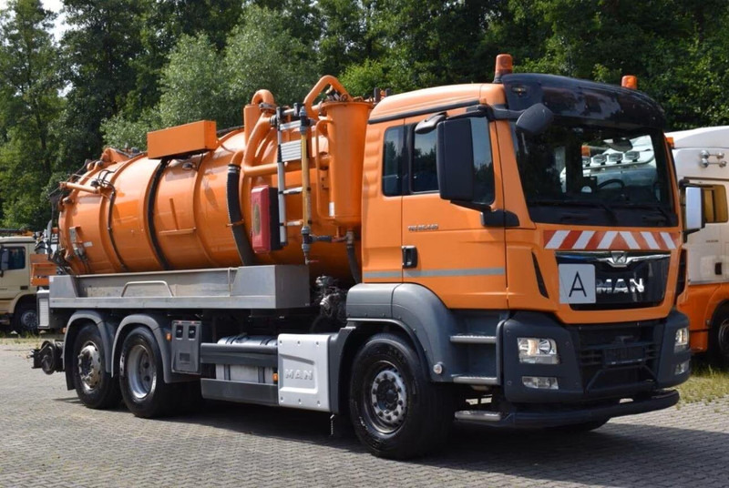 MAN TGS 26.440 - Vacuum truck - Vacuum truck: picture 2 MAN TGS 26.440 - Vacuum truck - Vacuum truck: picture 2