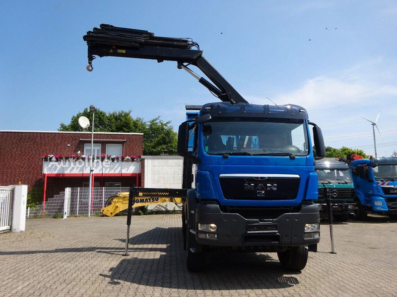 Tipper, Crane truck MAN TGS 28.400 - 3 way tipper+crane: picture 12 Tipper, Crane truck MAN TGS 28.400 - 3 way tipper+crane: picture 12