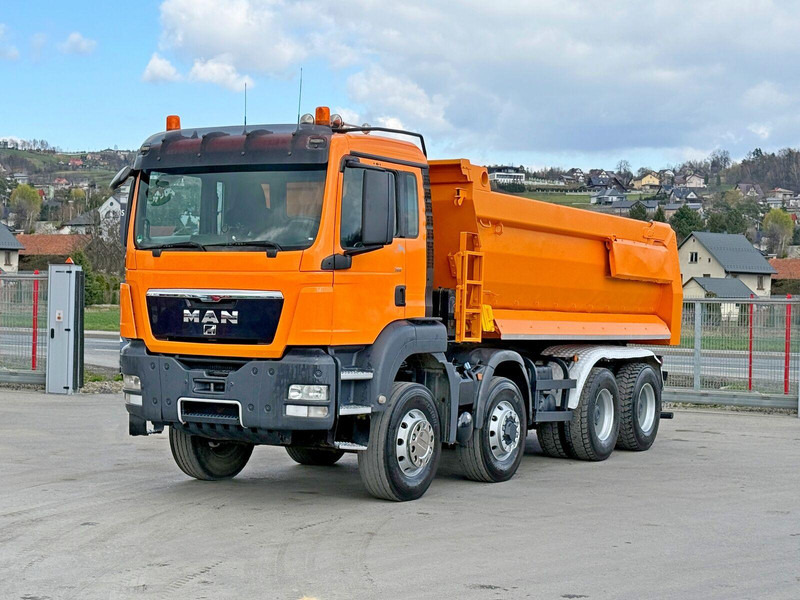 MAN TGS 35.360 KIPPER * 8x6 * TOPZUSTAND - Tipper: picture 2 MAN TGS 35.360 KIPPER * 8x6 * TOPZUSTAND - Tipper: picture 2