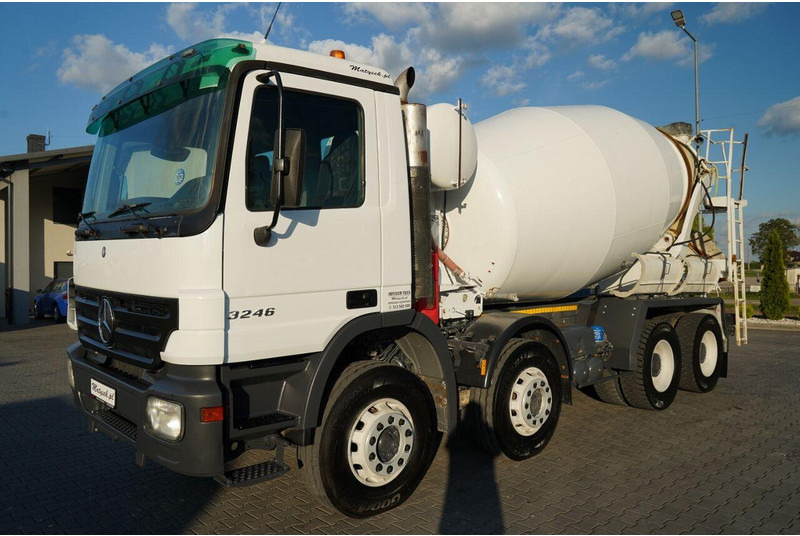Mercedes-Benz ACTROS 3246 / BETONOMIESZARKA SCHWING STETTER / 8X4 / EPS + SPRZ - Concrete mixer truck: picture 4 Mercedes-Benz ACTROS 3246 / BETONOMIESZARKA SCHWING STETTER / 8X4 / EPS + SPRZ - Concrete mixer truck: picture 4