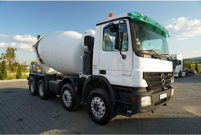 Mercedes-Benz ACTROS 3246 / BETONOMIESZARKA SCHWING STETTER / 8X4 / EPS + SPRZ - Concrete mixer truck: picture 2 Mercedes-Benz ACTROS 3246 / BETONOMIESZARKA SCHWING STETTER / 8X4 / EPS + SPRZ - Concrete mixer truck: picture 2